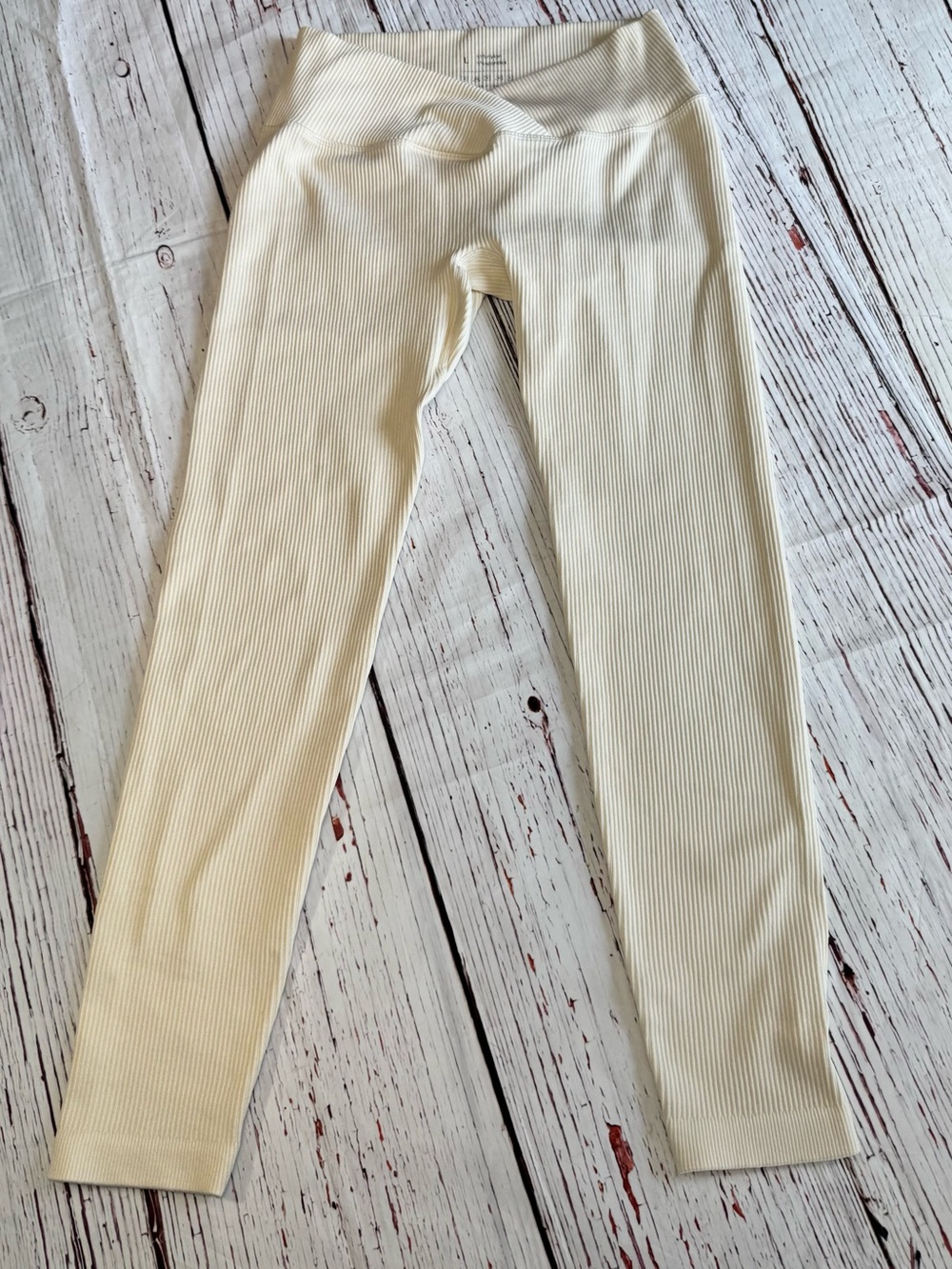 Cream Ribbed Crossover Waist Leggings Size L High Rise V Waist Yoga Athleisure